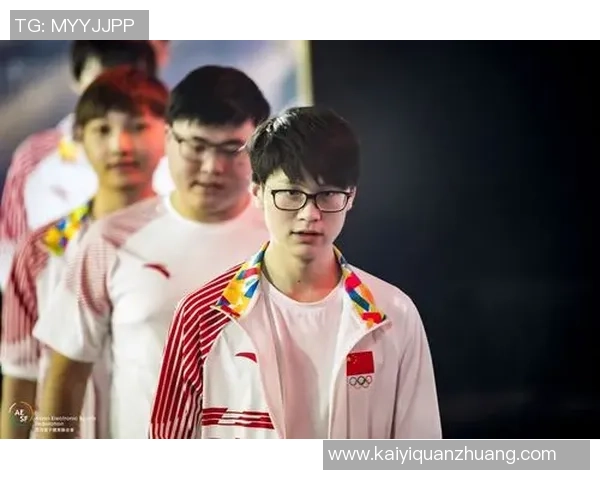 南京足球队在亚运会上的灵活性表现引发热议展现出强大竞争力与团队协作精神